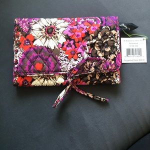 Vera Bradley All Wrapped Up Jewelry Roll